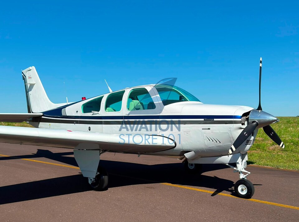 Beechcraft Bonanza F33A – Ano 1993 à Venda